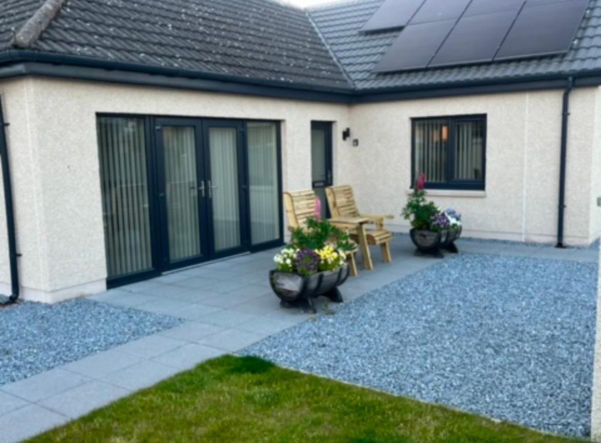 Beldorny Villa Kingston  Exterior photo